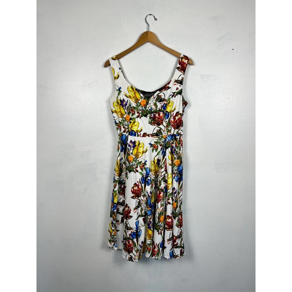 Hearts & Roses Floral Dress size 8